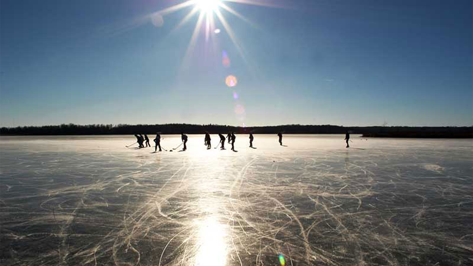 Canadian Pond Hockey