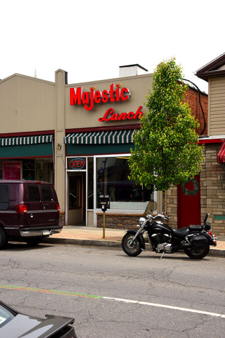 Majestic Lunch image