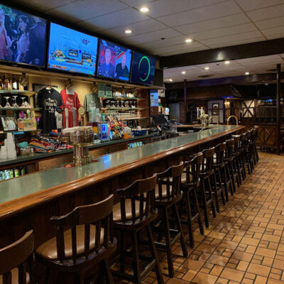 Poor Richard’s Pub image