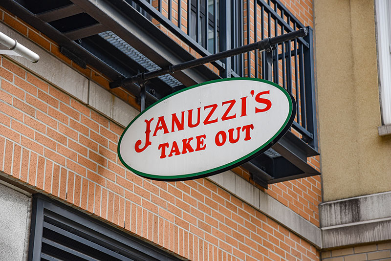Januzzi’s Pizza image