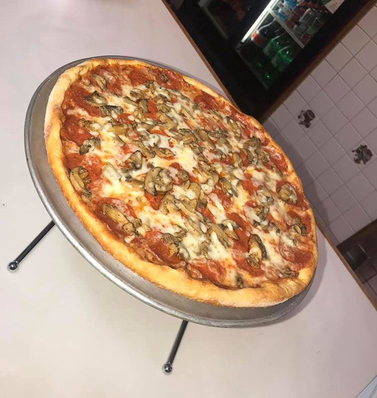 Granteed’s Pizza image