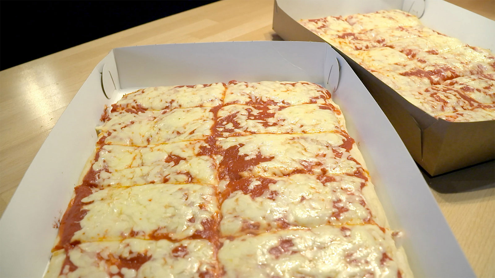 Revello’s Pizza Image