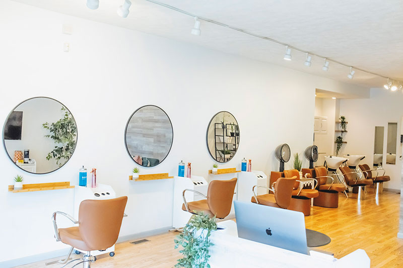 Divine Hair Studios image