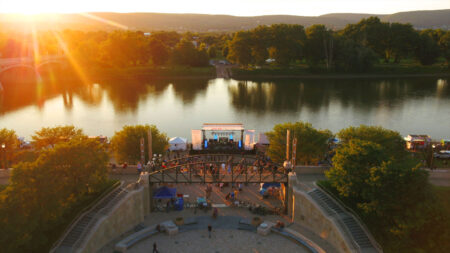 Rockin’ the River image