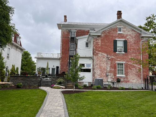 The side profile of the brick Elmdale Inn