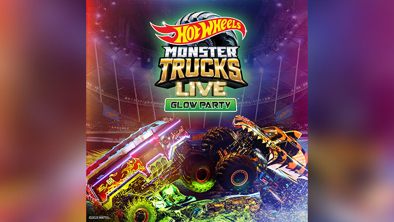 Live Glow Party with Hot Wheels Monster Trucks