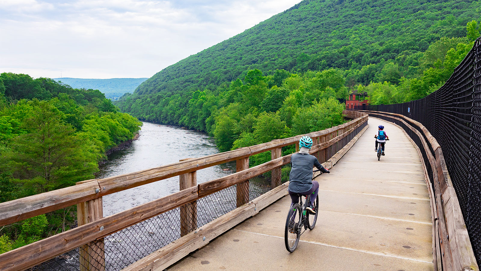 Picture This: Biking the Lehigh Gorge Trail with Pocono Biking ...