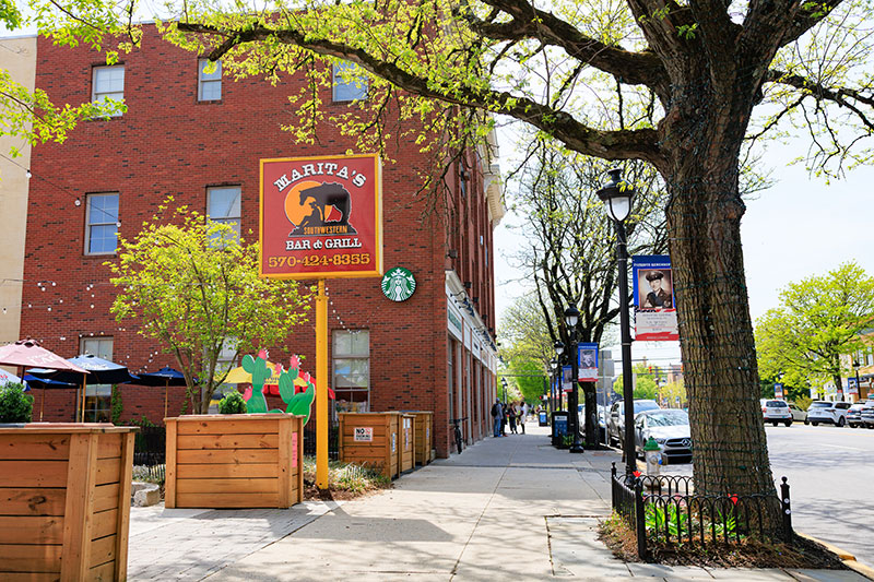 Marita's Bar and Grill image