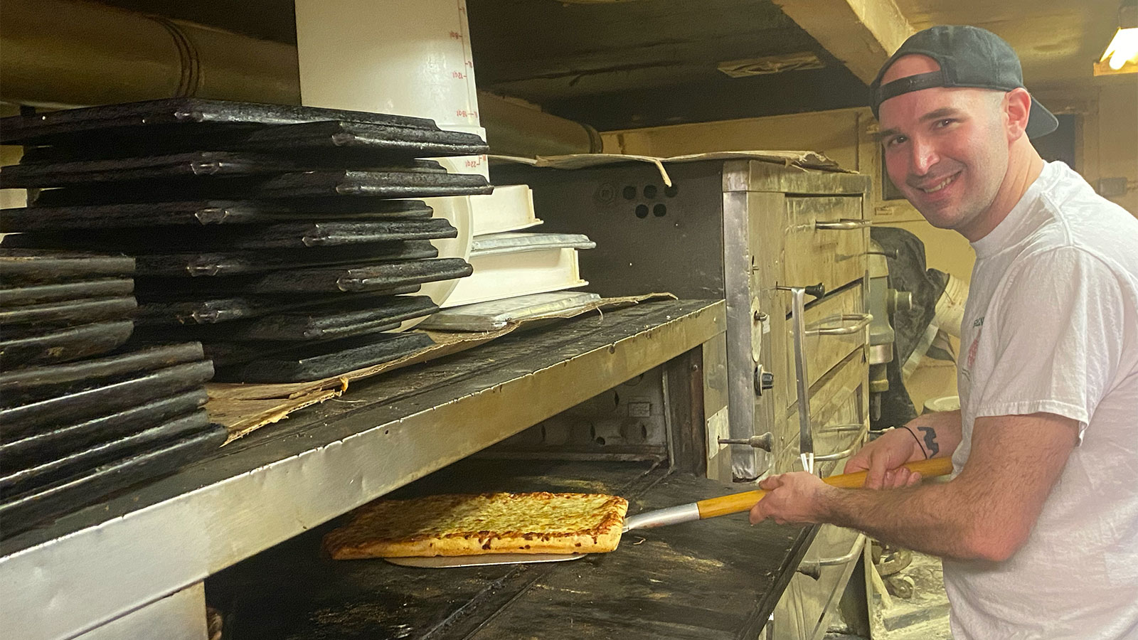 Senape’s Tavern Pitza: Same Recipe, New Generation image