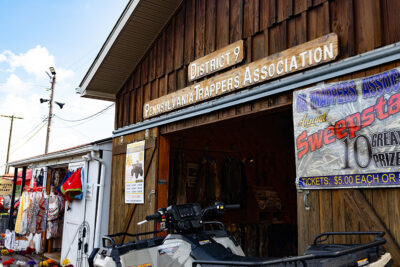 A barn with a sign that reads 